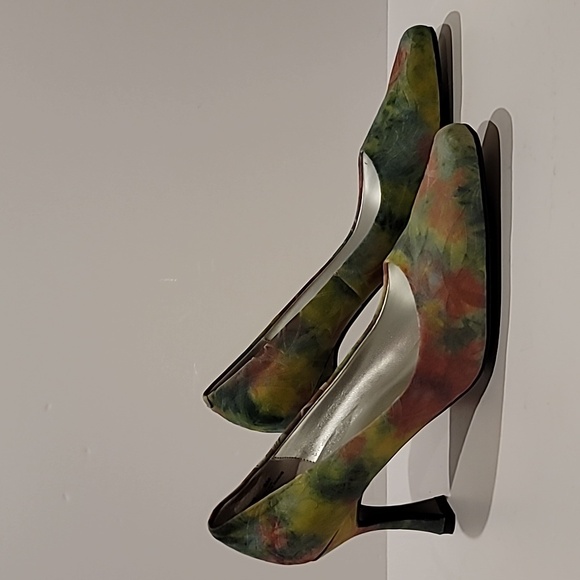 Bellini Tamesis heels 8M embossed soft leather bright green pink floral print - Picture 3 of 8